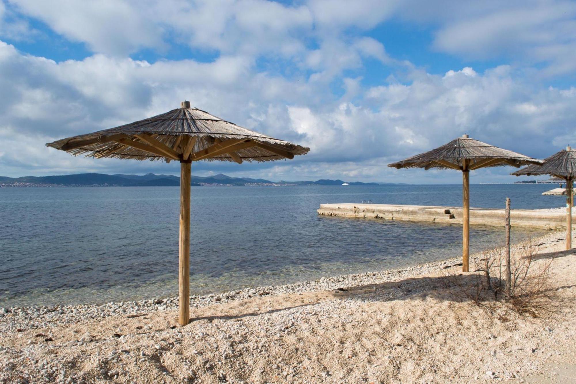 Family Friendly Pool House Ana - Happy Rentals Bibinje Exterior foto
